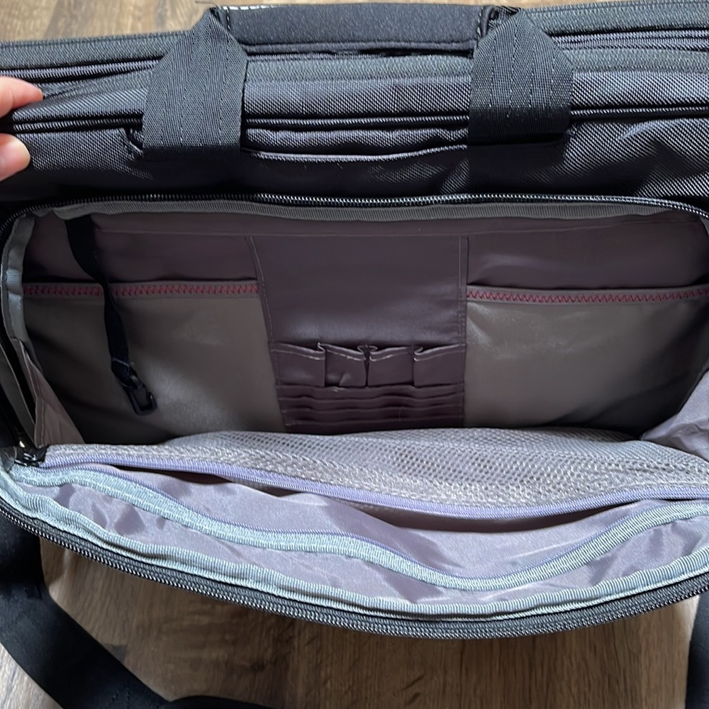 Dell Laptop Briefcase View 5